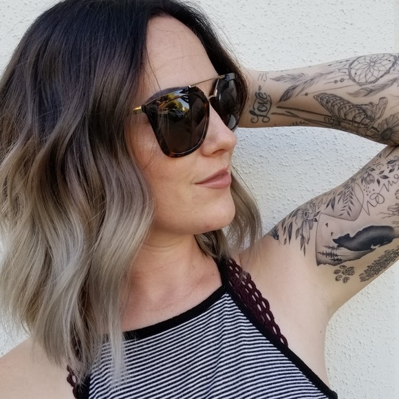 👋 Meet your Posher, Kasie - Picture 4 of 4
